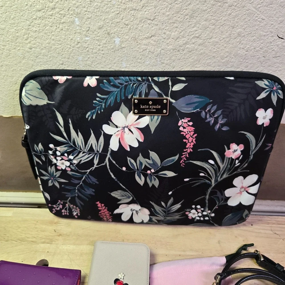 Kate Spade On Purpose Zip Pouch Botanical Black  w minnie mouse & purple wallet